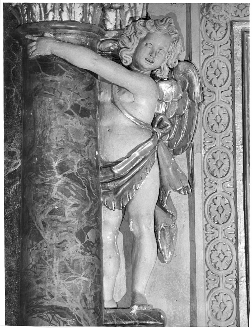 angelo (statua, elemento d'insieme) - bottega bergamasca (sec. XVII)