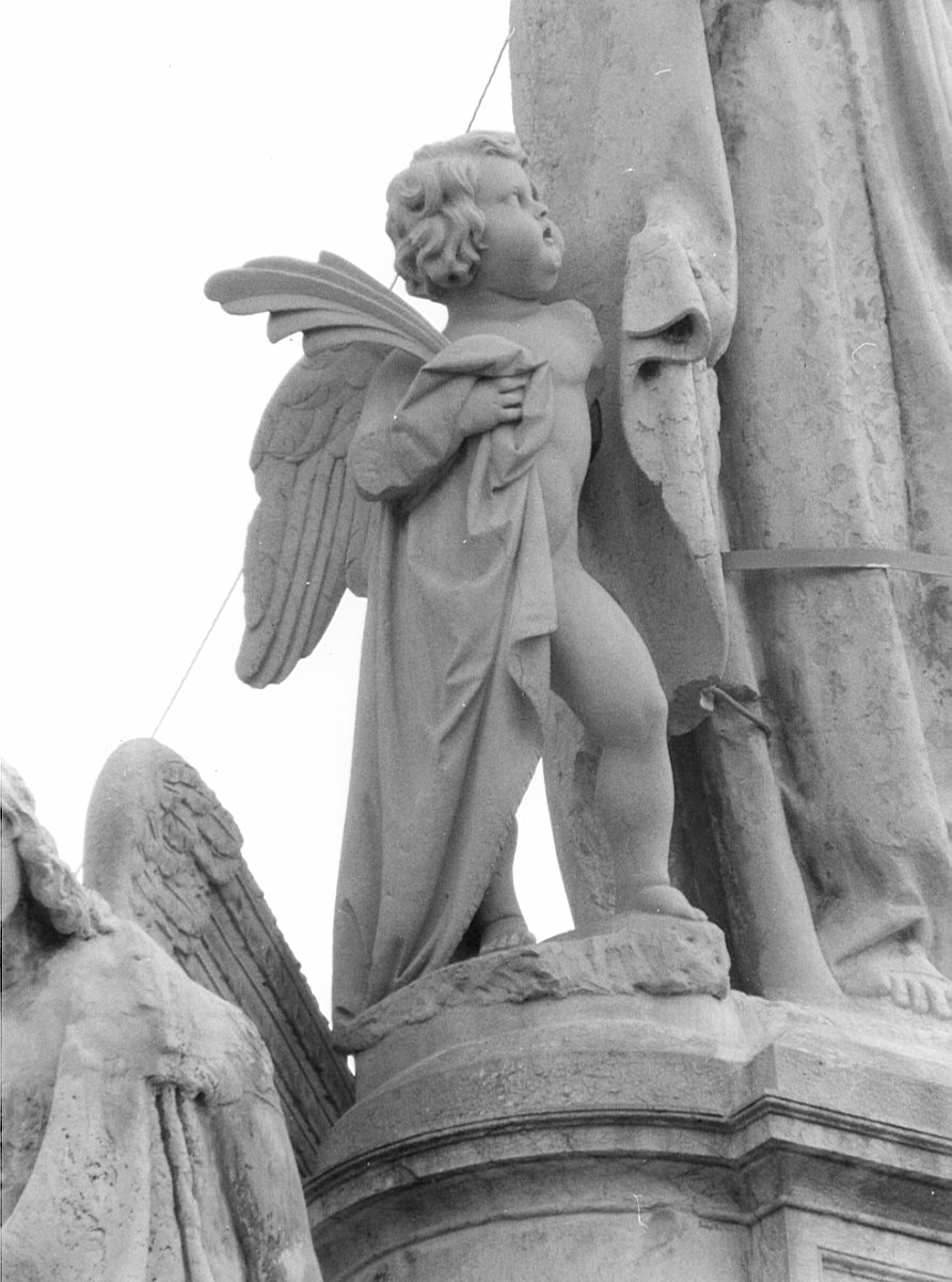 angelo (statua, elemento d'insieme) di Cerli Luigi (sec. XIX)