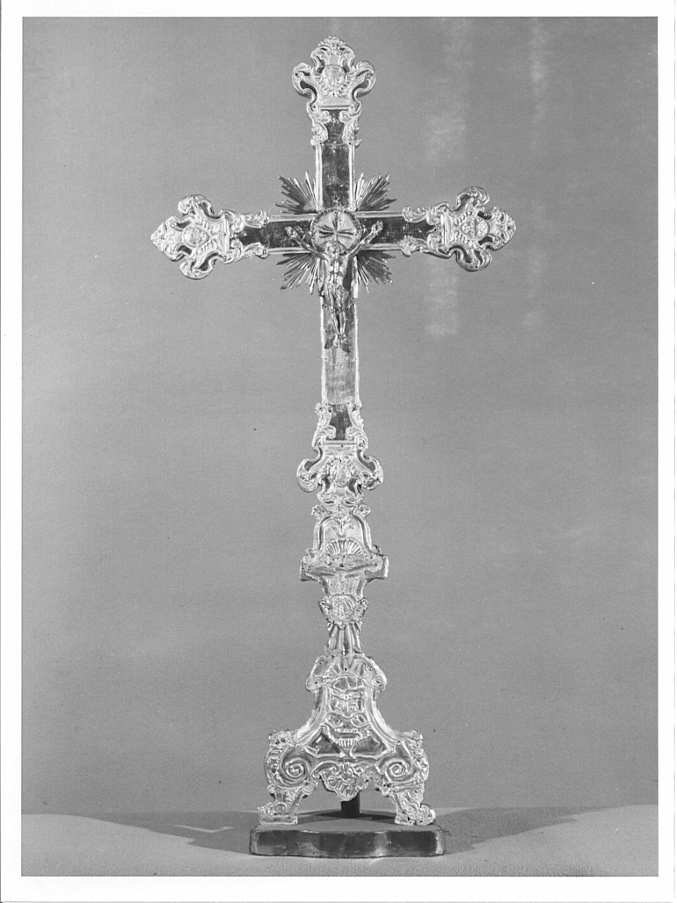 croce d'altare, opera isolata - bottega lombarda (?) (sec. XVII)