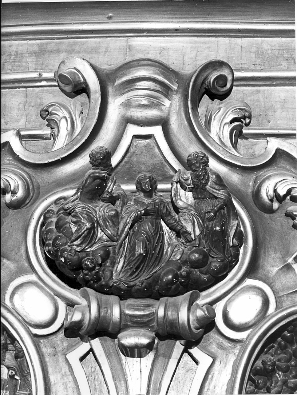 incoronazione di Maria Vergine (rilievo, elemento d'insieme) - bottega bergamasca (sec. XVIII)