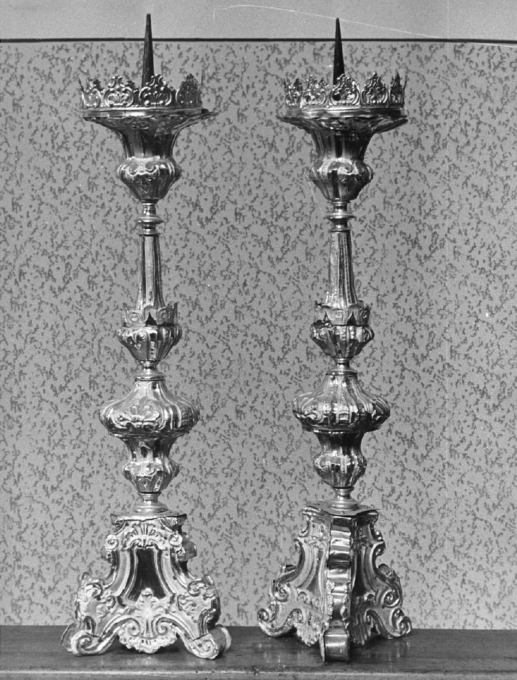 candeliere, coppia - bottega lombarda (inizio sec. XVIII)