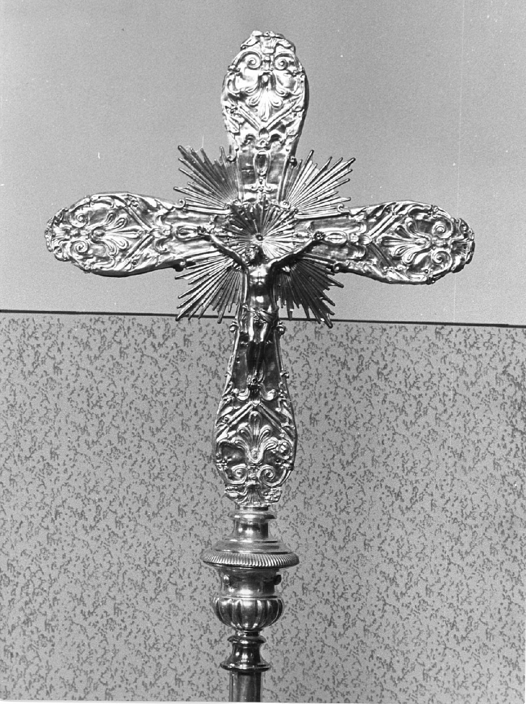 croce processionale, opera isolata - bottega italiana (sec. XVIII)