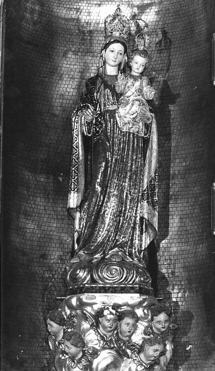 Madonna con Bambino (statua, opera isolata) - bottega lombarda (sec. XIX)