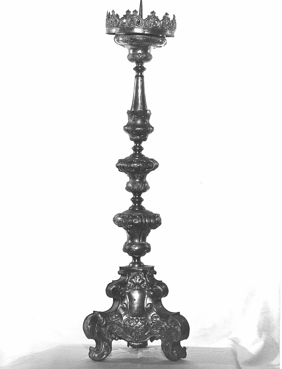 candeliere, serie - bottega lombarda (metà sec. XVIII)