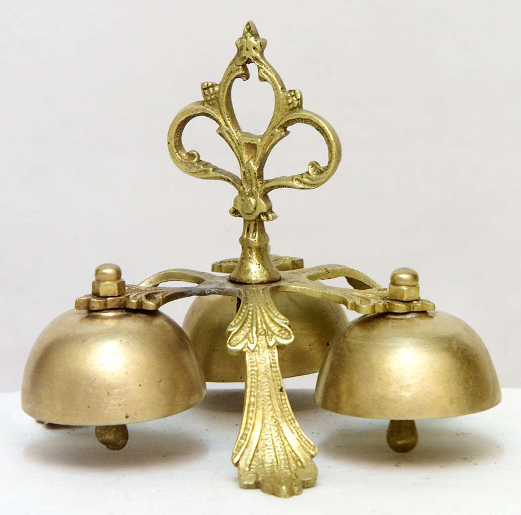 campanello d'altare multiplo, opera isolata - bottega lombarda (prima metà sec. XX)