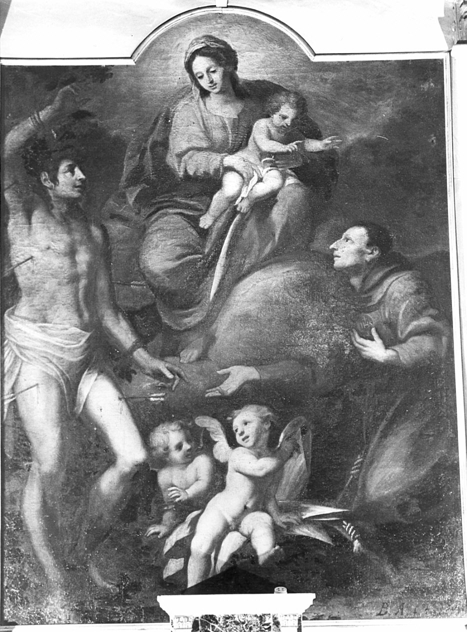 Madonna con Bambino tra San Bernardino e San Sebastiano (pala d'altare, opera isolata) - ambito lombardo (ultimo quarto sec. XVII)
