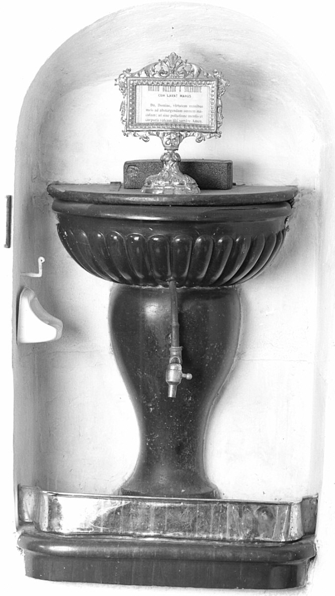 lavabo da sacrestia, opera isolata - bottega lombarda (primo quarto sec. XIX)