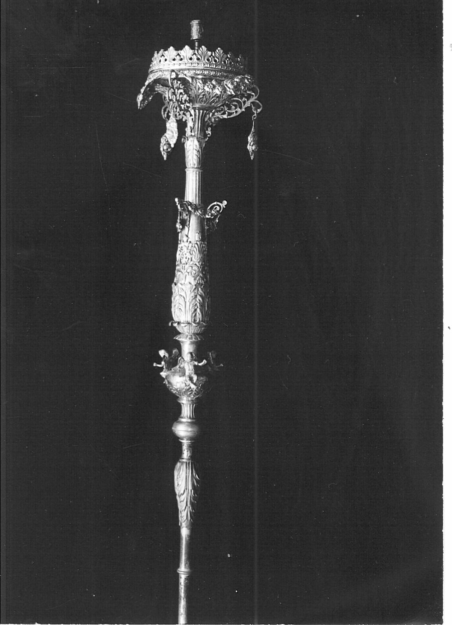 candelabro portatile - bottega lombarda (fine/inizio secc. XIX/ XX)