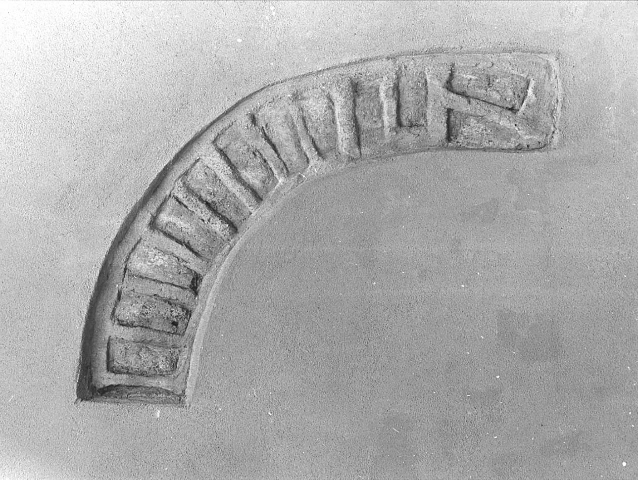 arcatella, frammento - bottega italiana (secc. X/ XI)