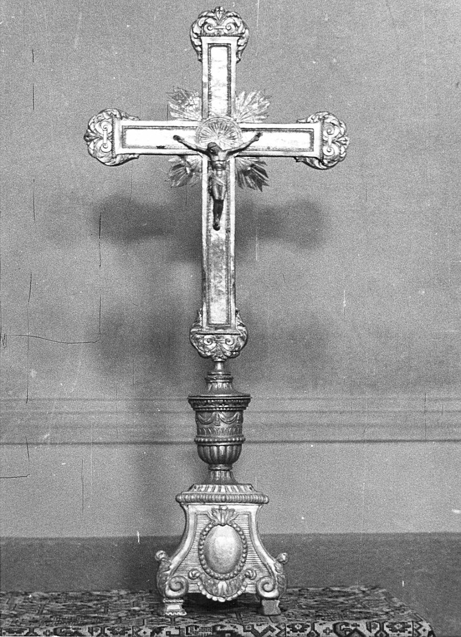 croce d'altare, opera isolata - bottega lombarda (secc. XVIII/ XIX)