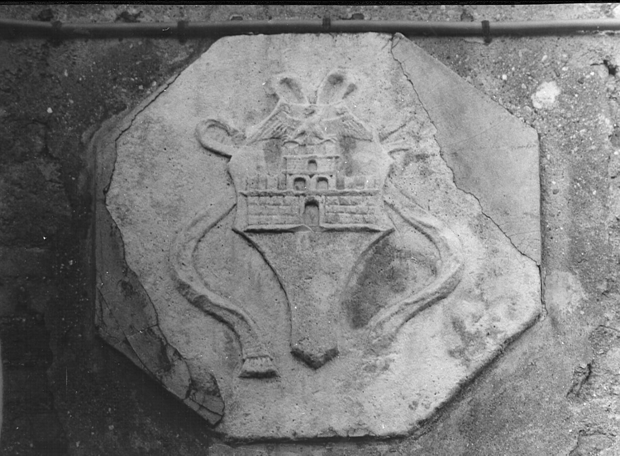 stemma (rilievo, opera isolata) - bottega lombarda (sec. XVI)