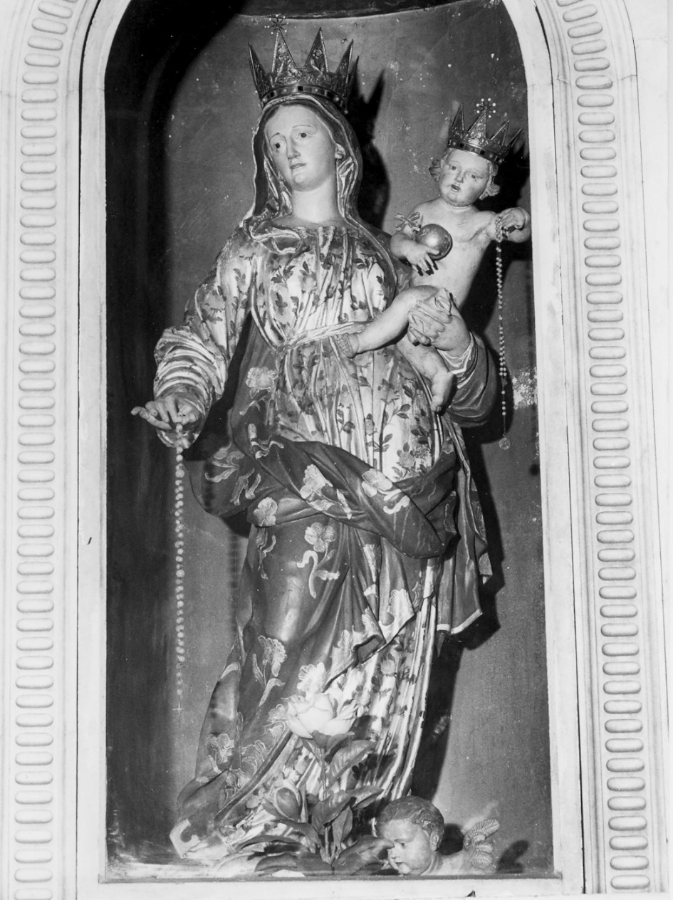 Madonna con Bambino (statua, opera isolata) - bottega lombarda (fine sec. XVIII)