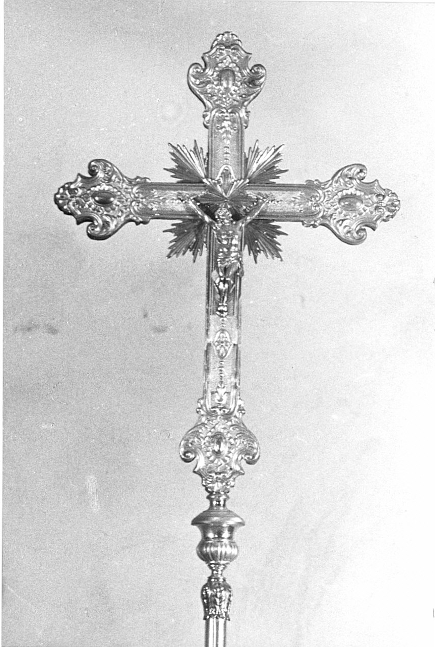 croce portatile, opera isolata - bottega lombarda (fine/inizio secc. XIX/ XX)