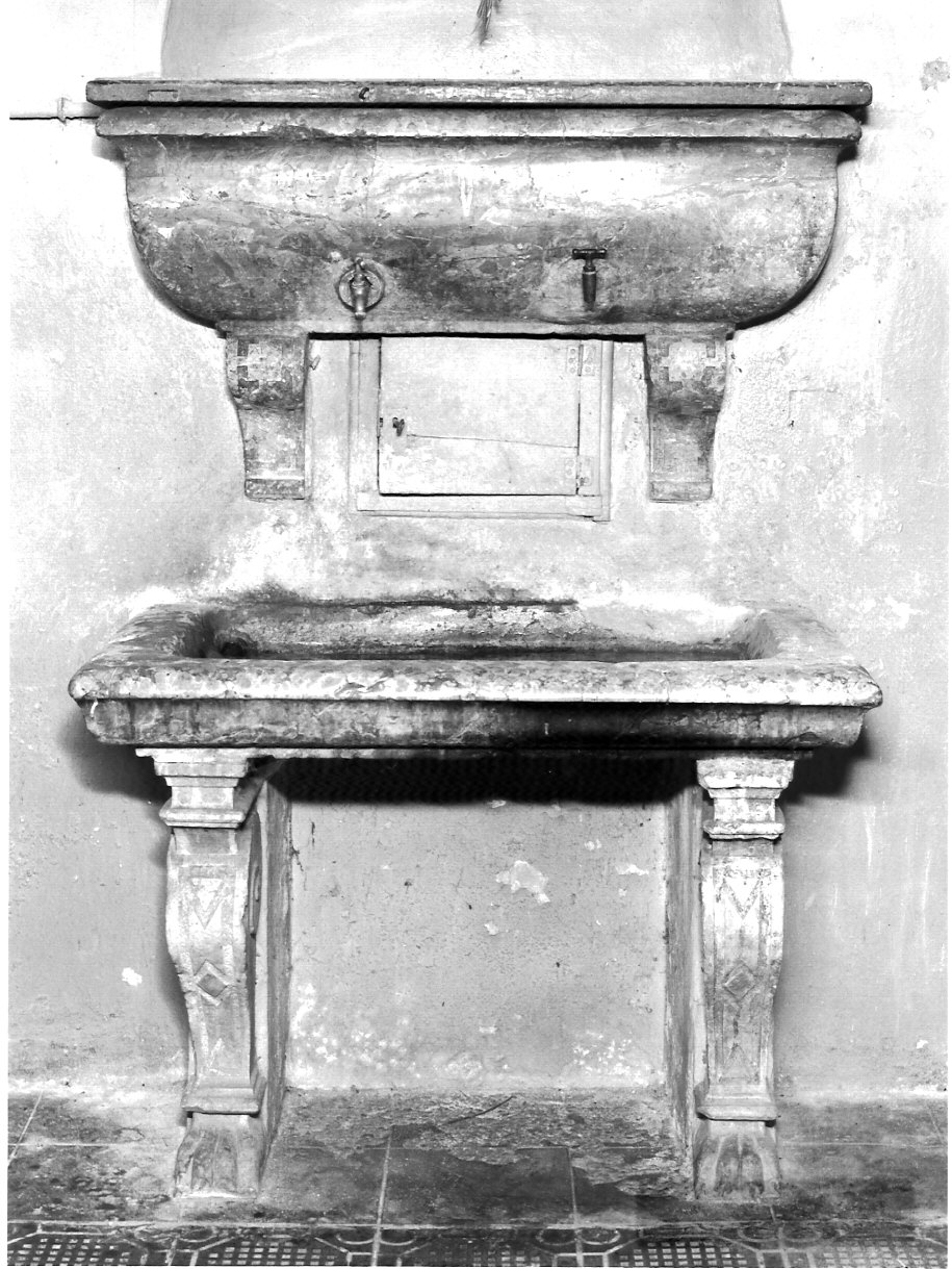 lavabo da sacrestia, opera isolata - bottega lombarda (sec. XVIII)