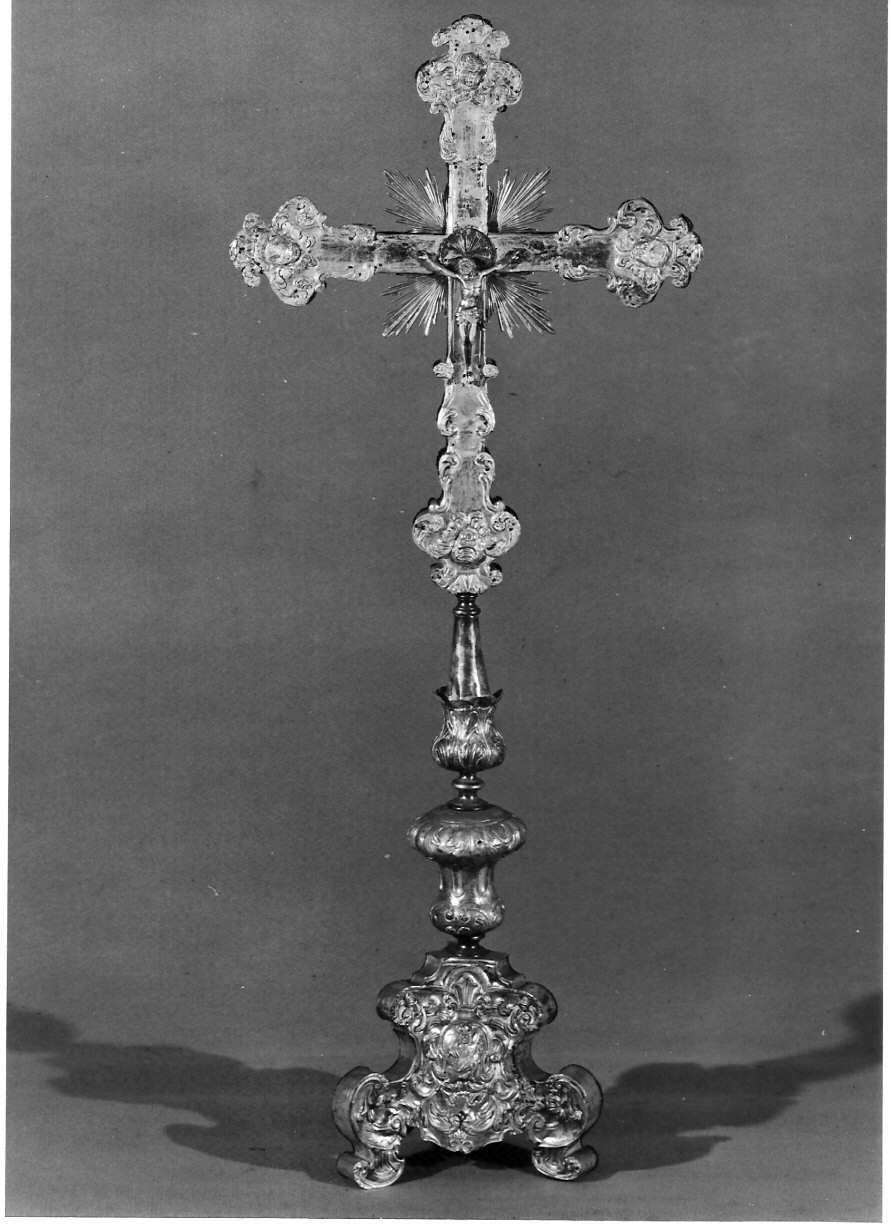 croce d'altare, opera isolata - bottega lombarda (prima metà sec. XVIII)