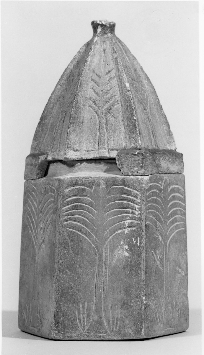 reliquiario a teca, opera isolata - bottega lombarda (sec. IX)