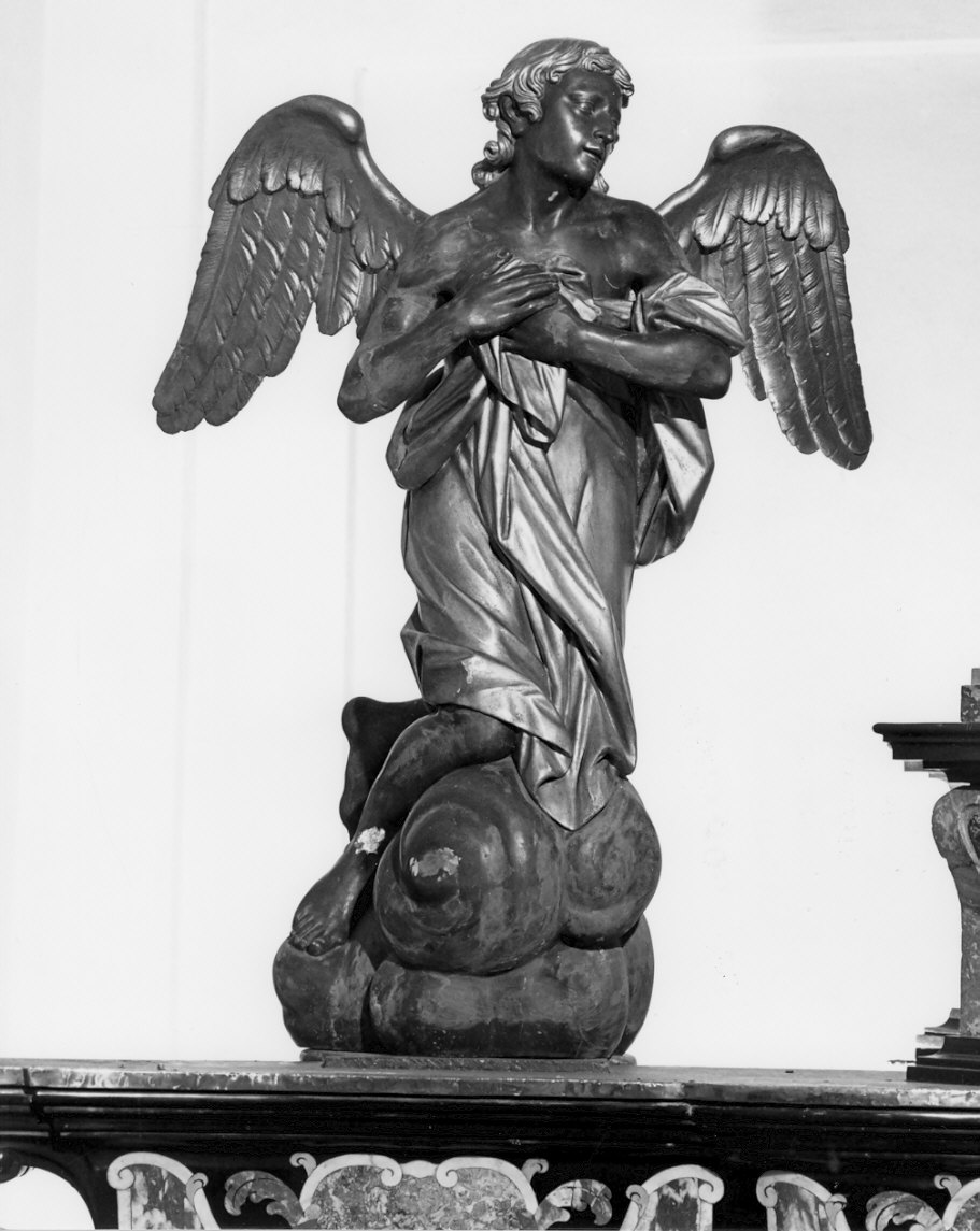 angelo (statua, elemento d'insieme) - bottega Italia settentrionale (sec. XVIII)