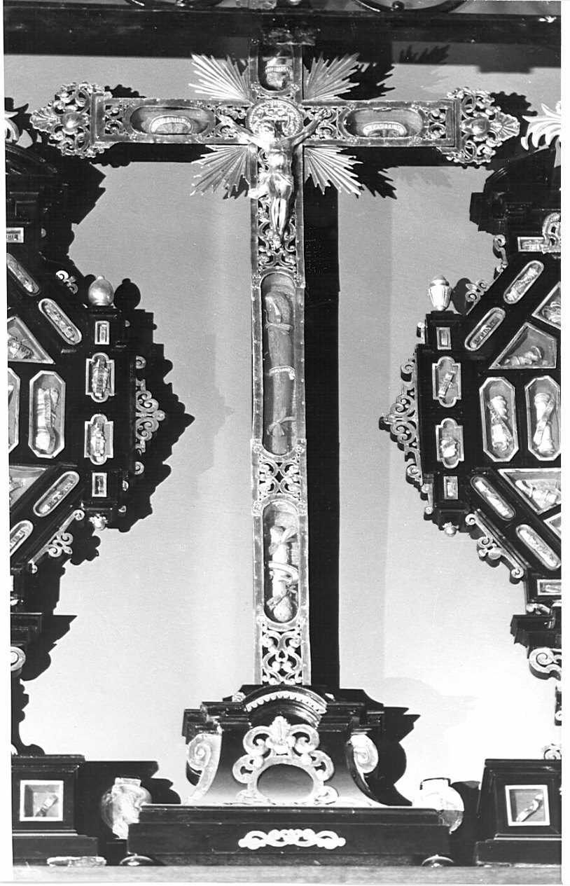 reliquiario - a croce, opera isolata - bottega lombarda (inizio sec. XVIII)