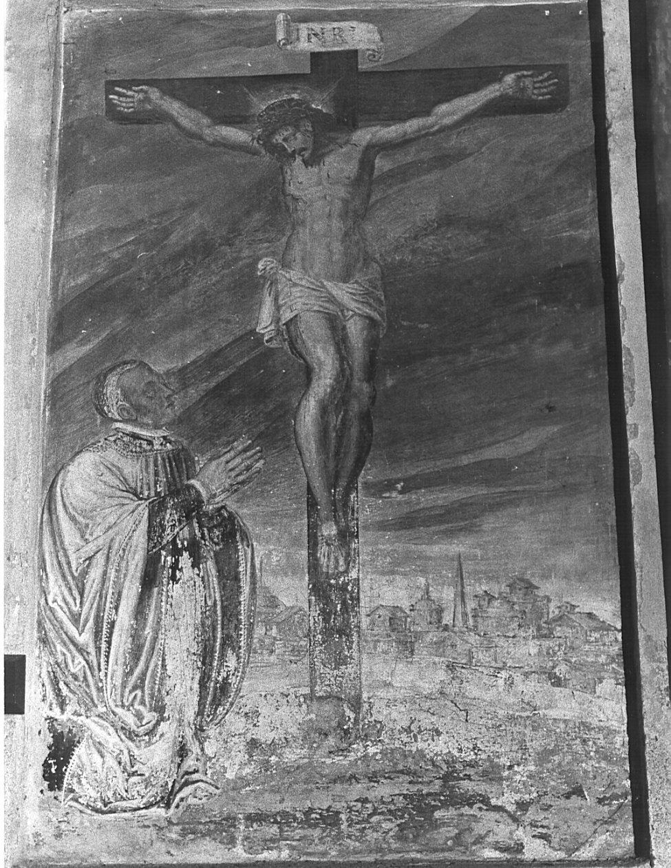 Cristo crocifisso adorato da un sacerdote (dipinto, opera isolata) - ambito lombardo (sec. XVII)