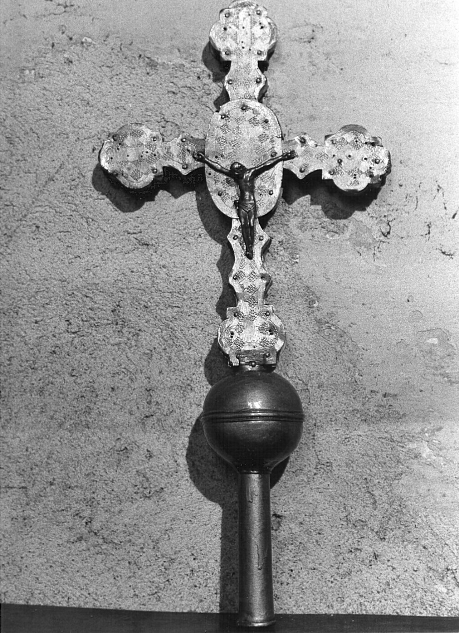 croce processionale, opera isolata - bottega lombarda (secc. XVI/ XVII)