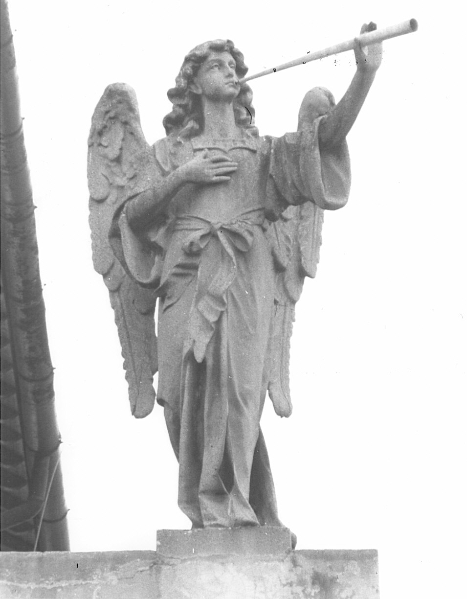 angelo musicante (statua, elemento d'insieme) - bottega lombarda (inizio sec. XX)