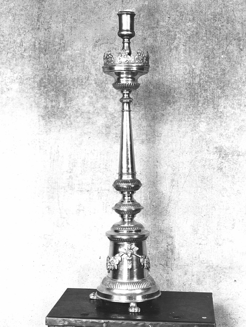 candeliere d'altare, serie - bottega lombarda (sec. XX)