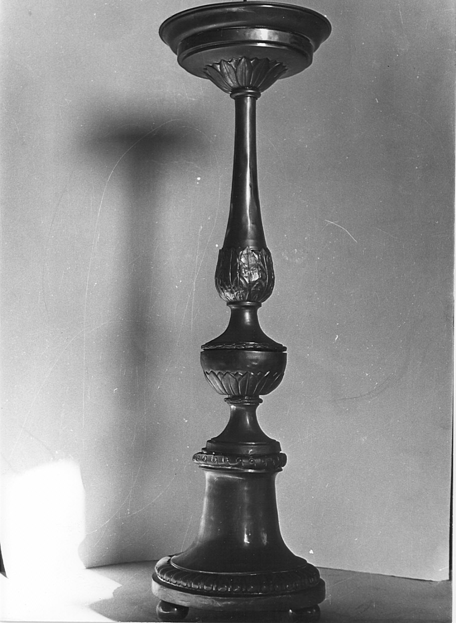 candelabro, opera isolata - bottega lombarda (metà sec. XIX)