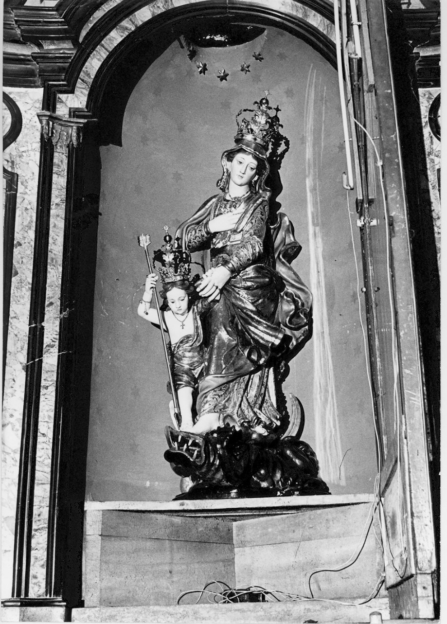 Madonna Immacolata (statua, opera isolata) - bottega lombarda (fine sec. XVII)