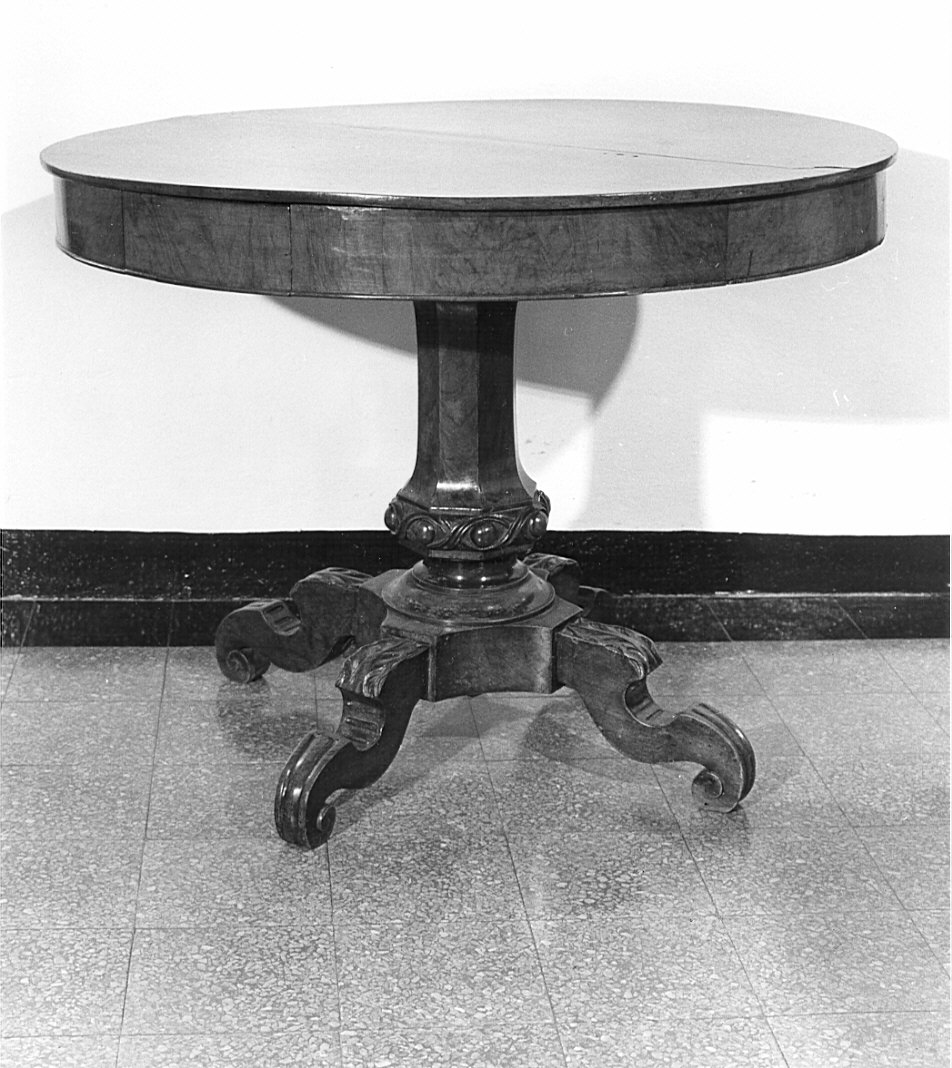 tavolino, opera isolata - bottega lombarda (seconda metà sec. XIX)