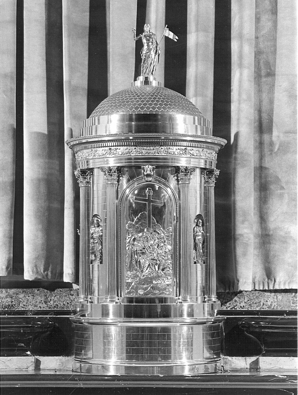 deposizione di Cristo dalla croce (sportello di tabernacolo, elemento d'insieme) di Cagnola Luigi, Thomas Pietro (sec. XIX)