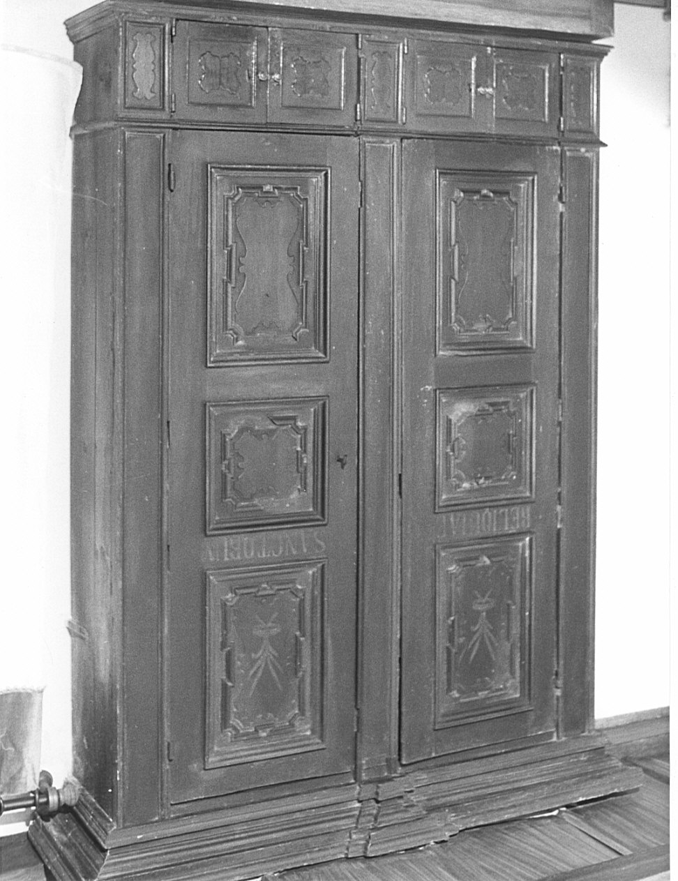 armadio per reliquiari, opera isolata - bottega lombarda (sec. XVIII)