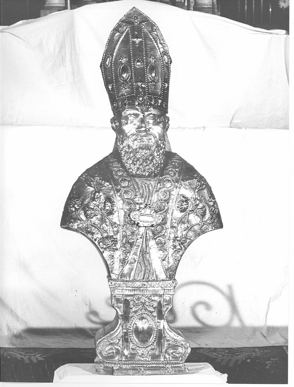 reliquiario - a busto, opera isolata - bottega lombarda (fine/inizio secc. XVIII/ XIX)