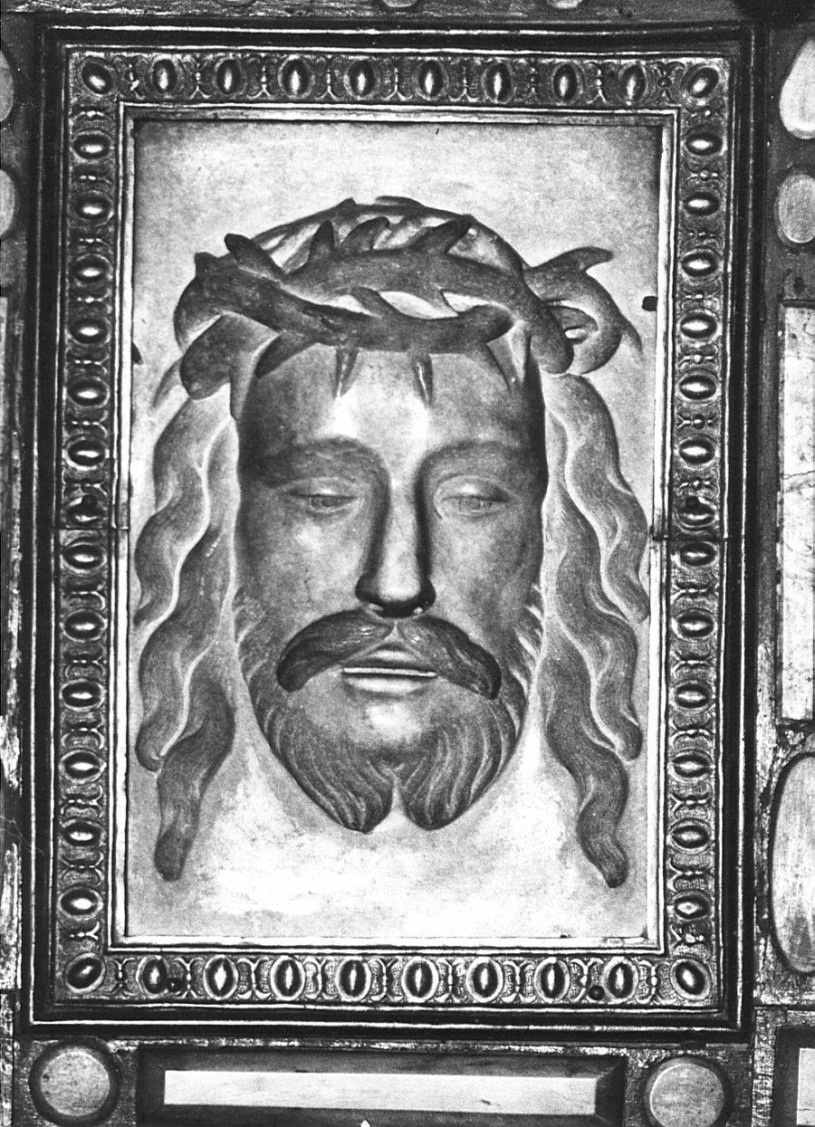 volto di Cristo (rilievo, elemento d'insieme) di Garavaglia Carlo (attribuito) (prima metà sec. XVII)