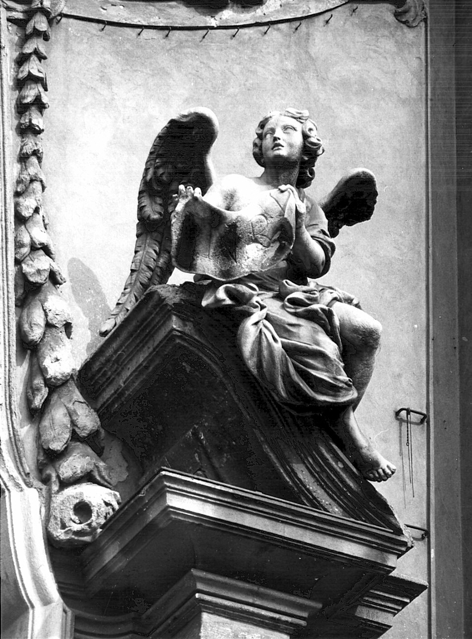 angelo (statua, opera isolata) di Rusnati Giuseppe (sec. XVII)