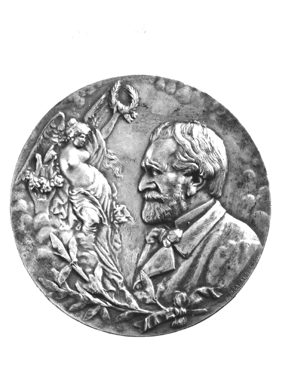 ritratto di Giuseppe Verdi con allegoria della Fama, ritratto di compositore con allegoria della Fama (medaglia, opera isolata) di Casals M, Gottuzzo Jota - produzione argentina (sec. XX)