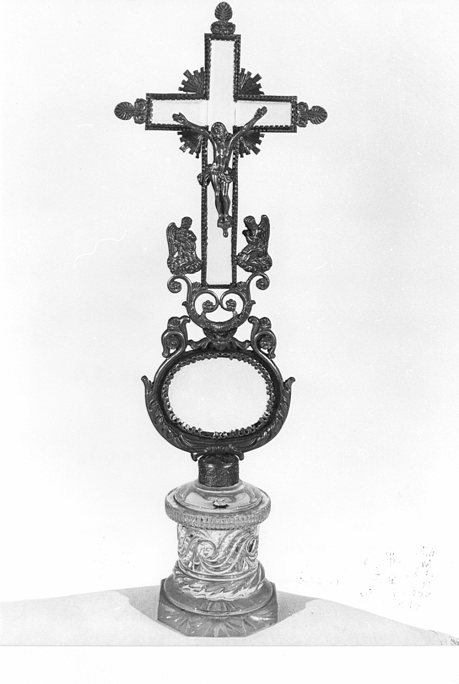 croce d'altare, opera isolata - bottega milanese (prima metà sec. XIX)