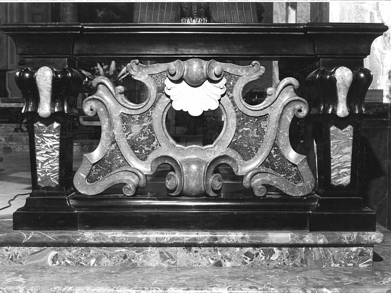 balaustrata di altare, opera isolata - bottega Italia settentrionale (sec. XVIII)
