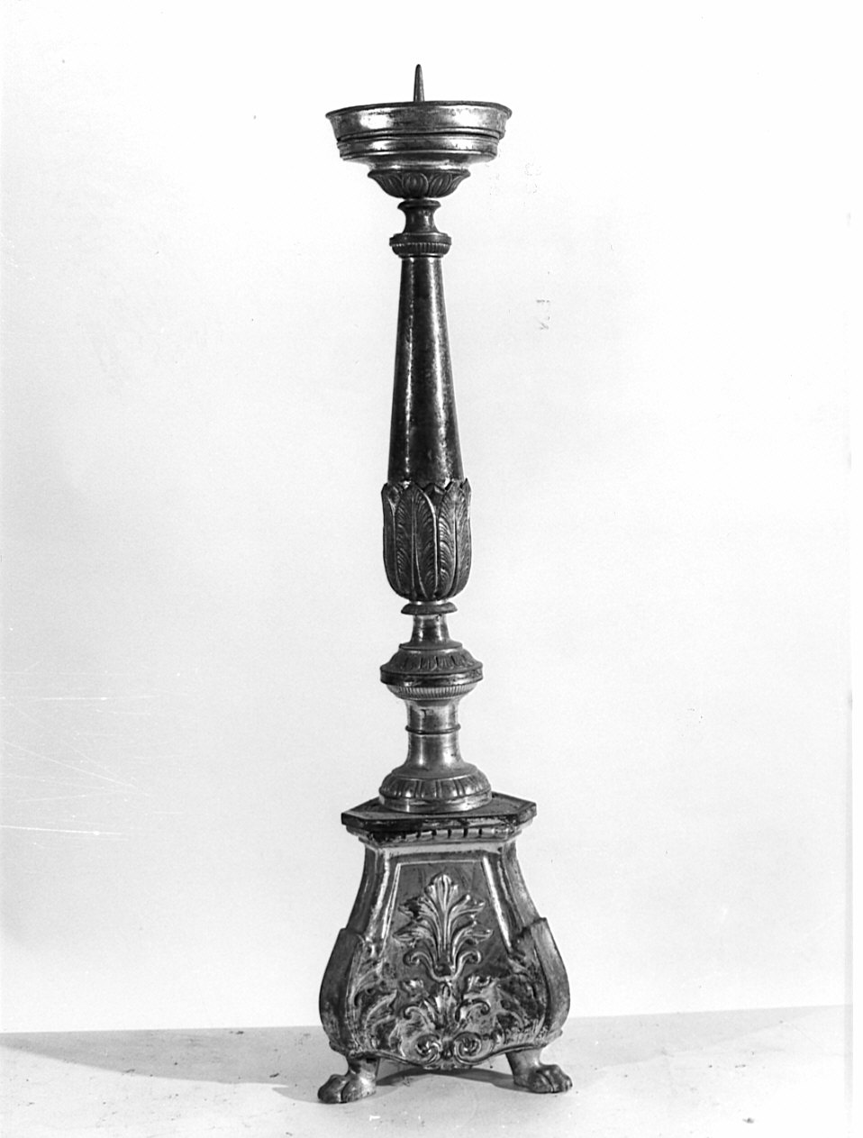 candeliere d'altare, serie - bottega lodigiana (sec. XIX)