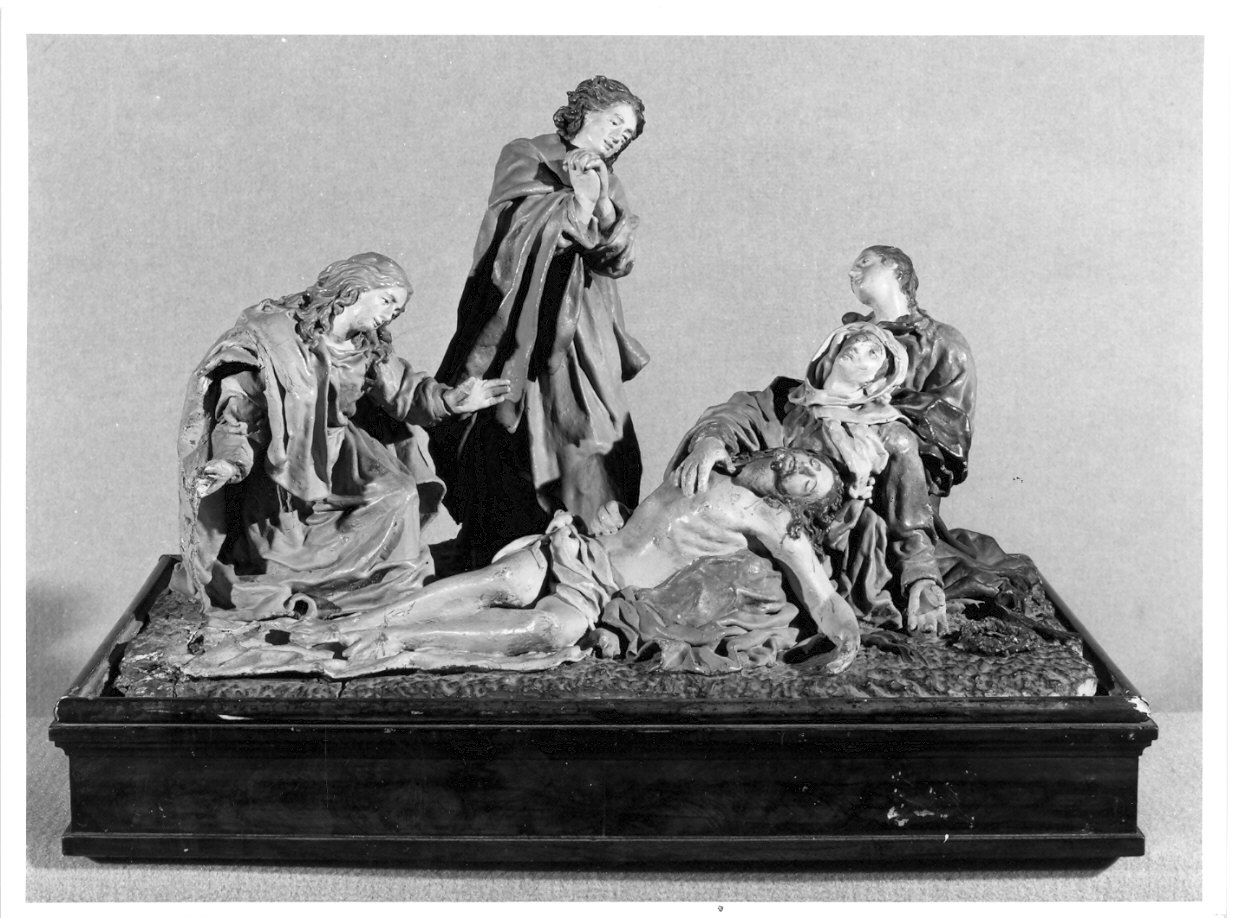 compianto sul Cristo morto (gruppo scultoreo, opera isolata) - bottega lombarda (sec. XVIII)