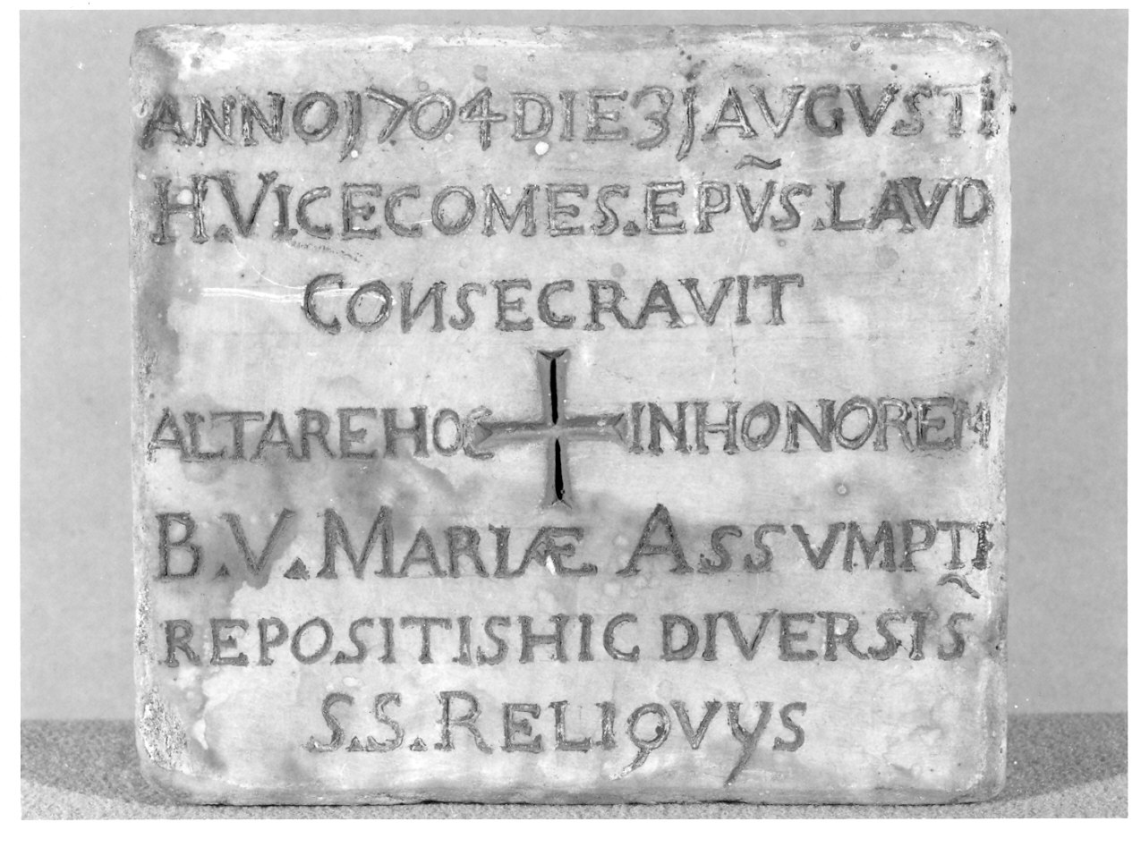 lapide commemorativa, opera isolata - bottega lombarda (sec. XVIII)