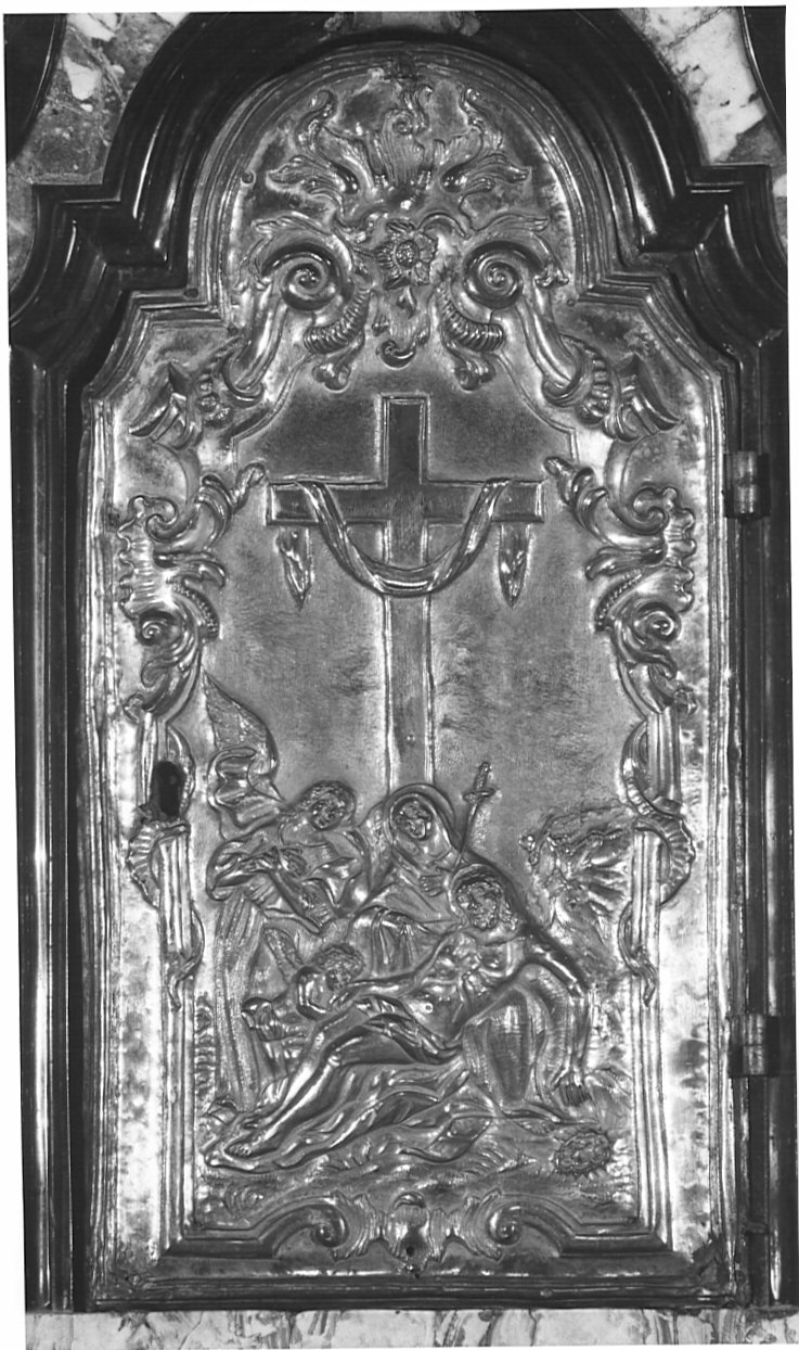 deposizione di Cristo dalla croce (sportello di tabernacolo, elemento d'insieme) - bottega italiana (sec. XVIII)