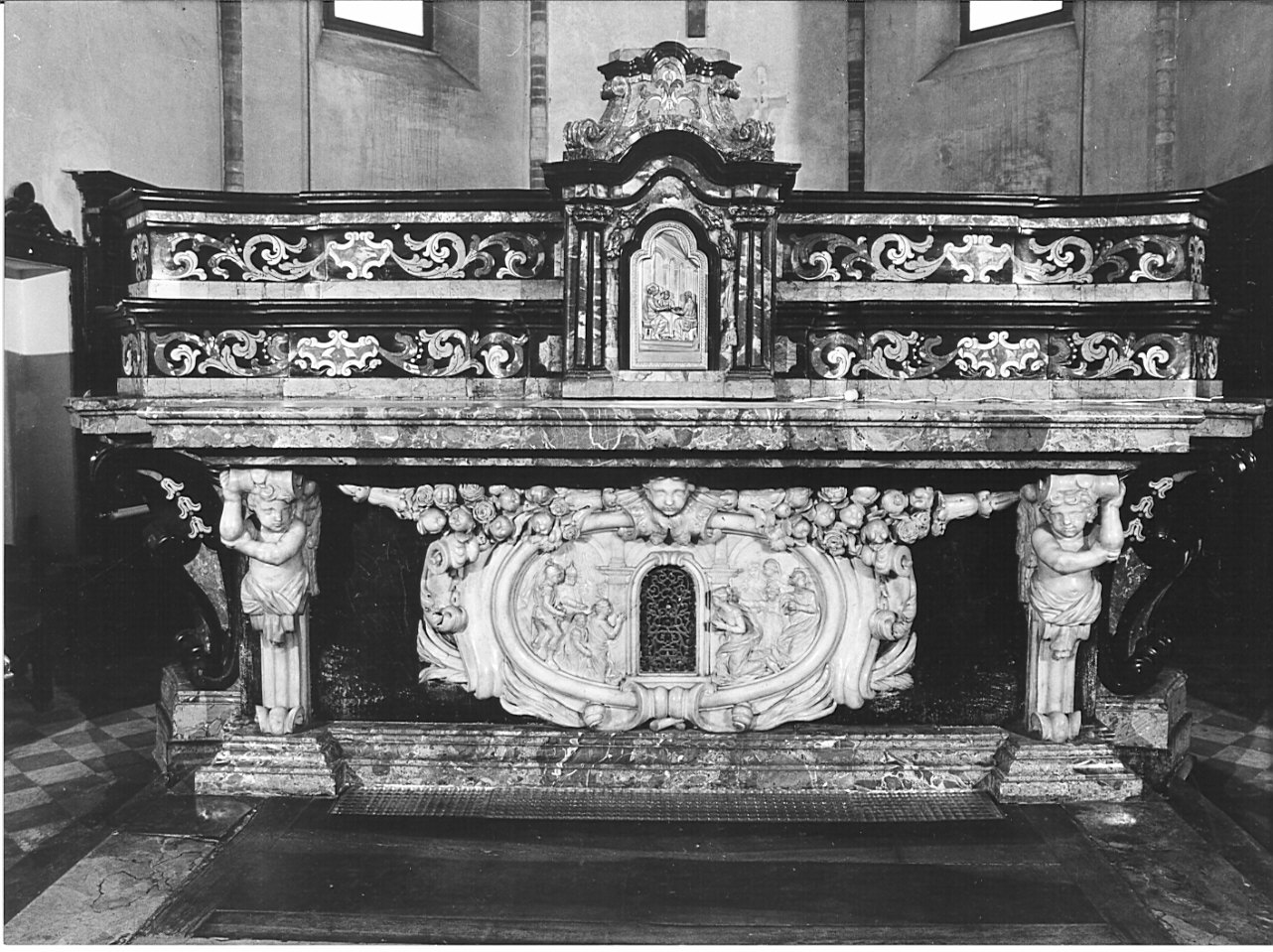 altare maggiore, complesso decorativo - bottega lombarda (sec. XVIII)
