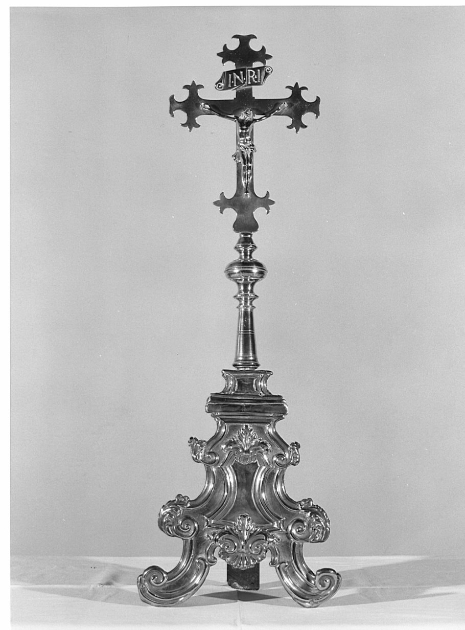 croce d'altare, opera isolata - bottega lombarda (prima metà sec. XIX)