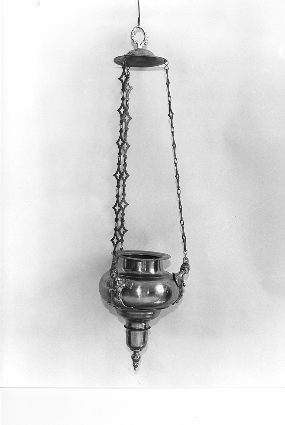 lampada pensile, opera isolata - bottega lombarda (sec. XVII)