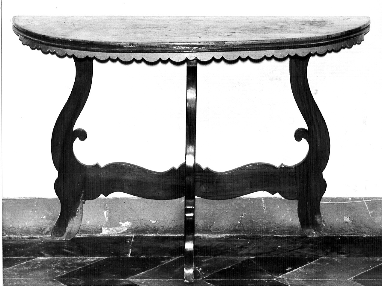 tavolo da muro, coppia - bottega lombarda (sec. XIX)