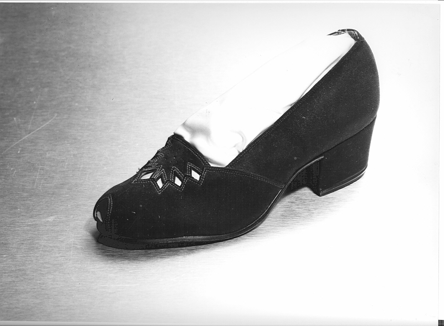 Non rilevato (scarpa) - manifattura (1950)