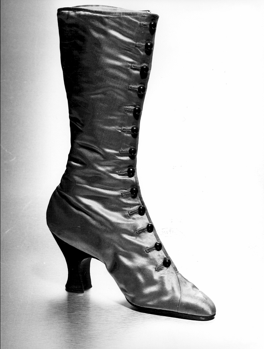 Non rilevato (scarpa) - produzione (1950)
