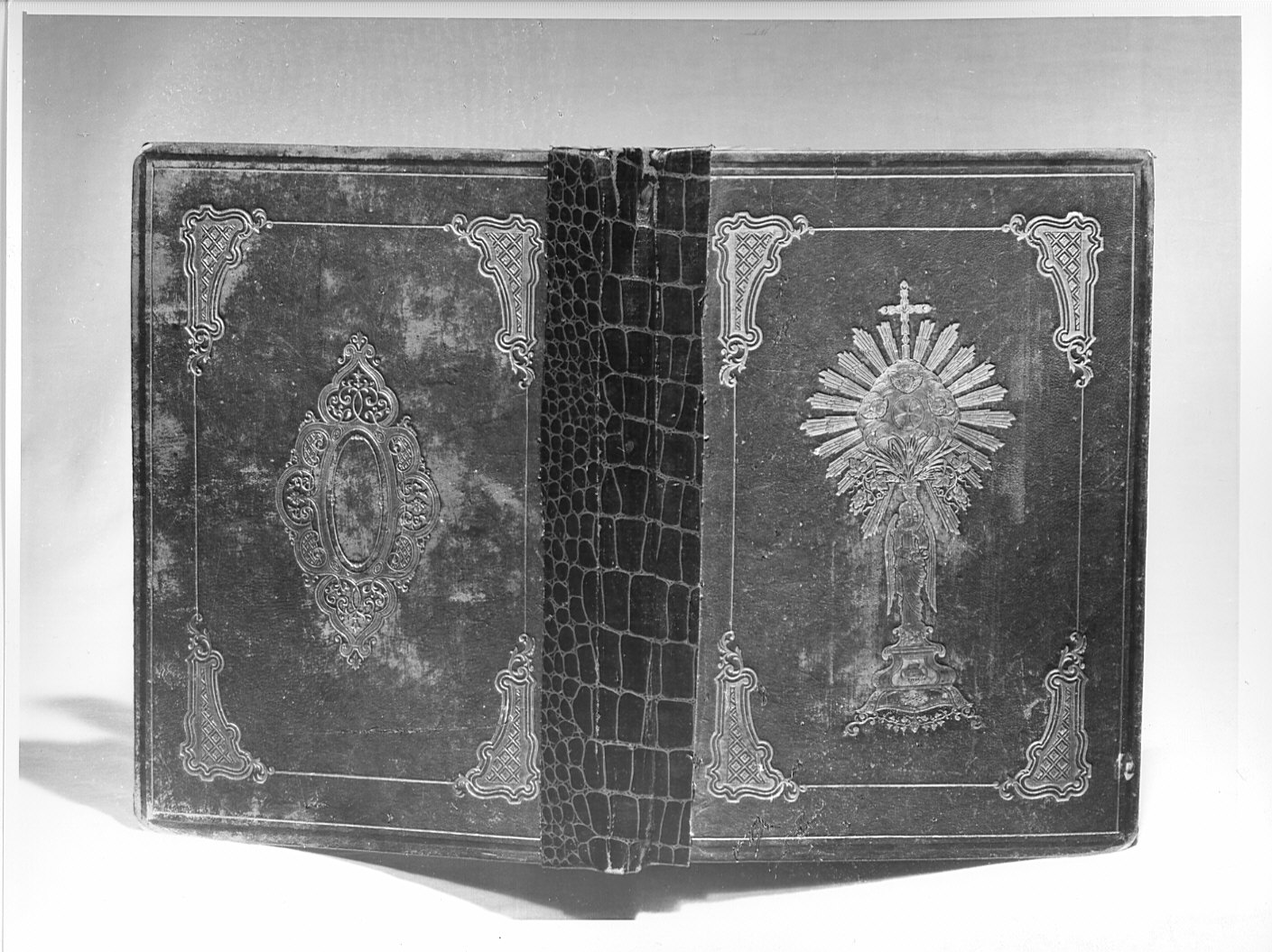 coperta di libro liturgico - bottega lombarda (sec. XIX)
