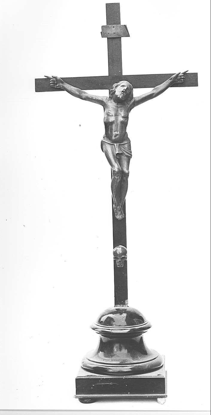 crocifisso, opera isolata - bottega lombarda (fine/inizio secc. XIX/ XX)