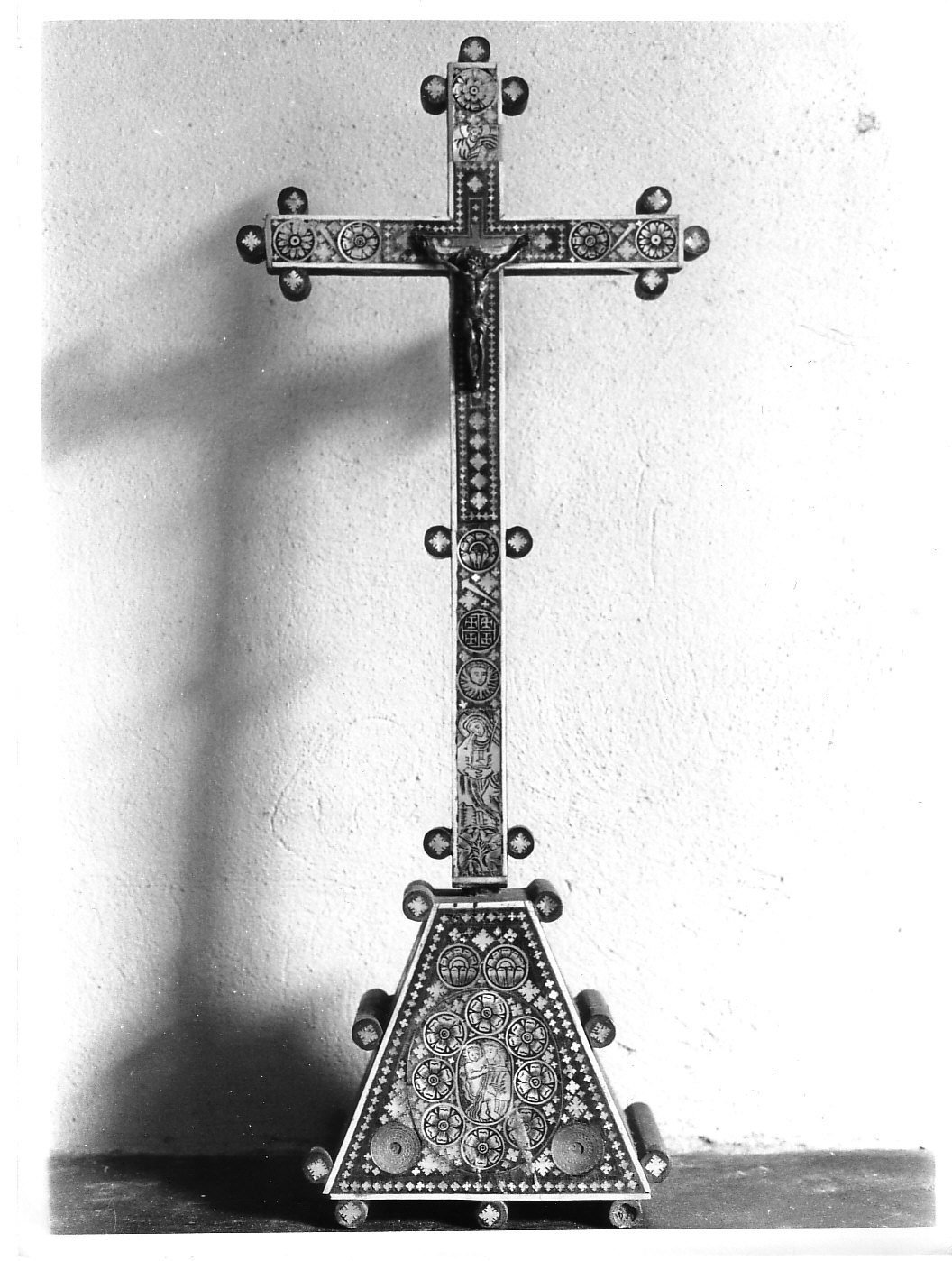croce d'altare, opera isolata - bottega lombarda (secc. XVII/ XVIII)